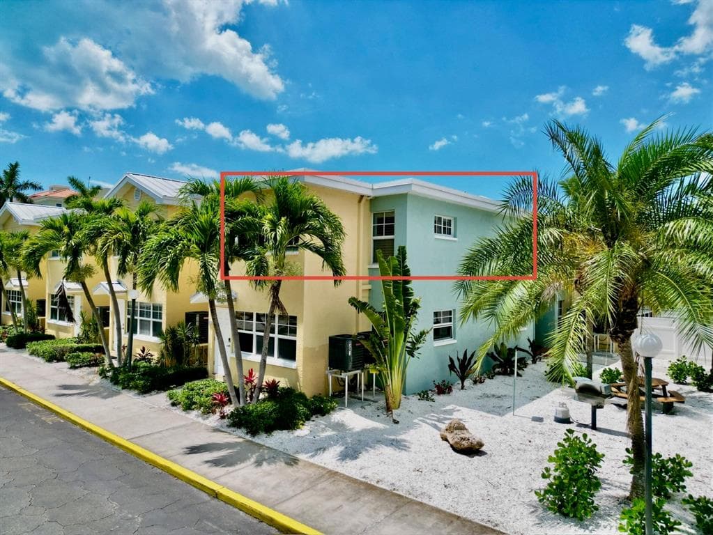 19417 GULF BOULEVARD UNIT D201 INDIAN ROCKS BEACH, FL 33785