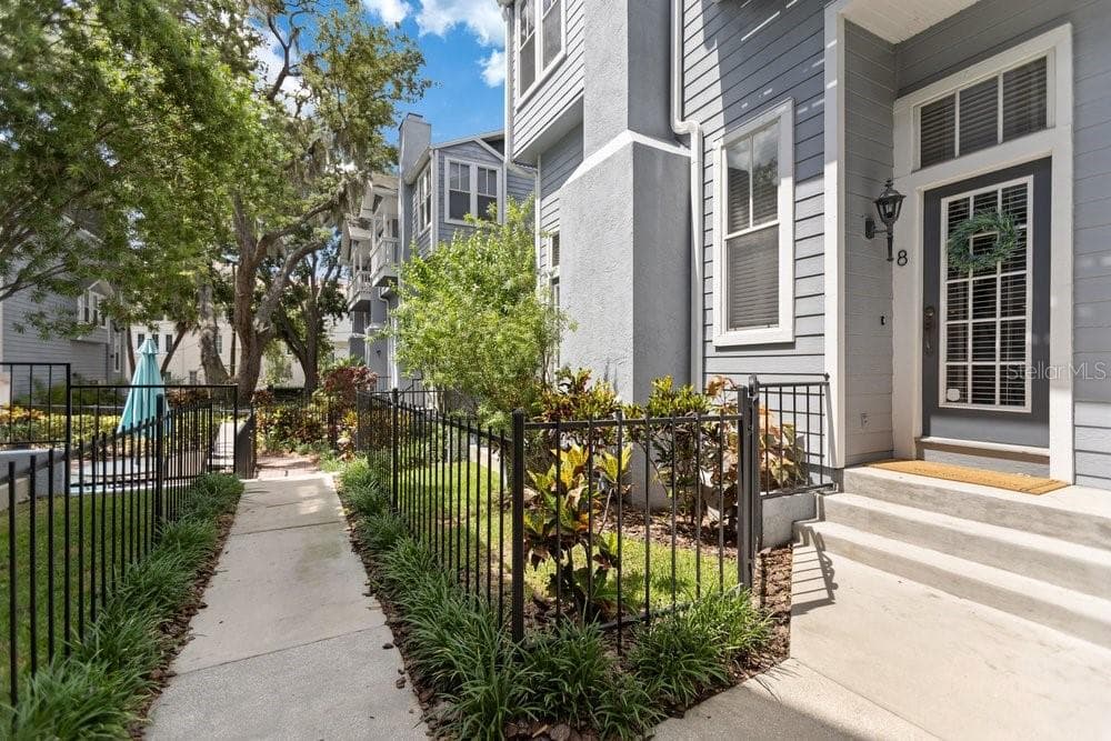 919 S ROME AVENUE UNIT 8 TAMPA, FL 33606