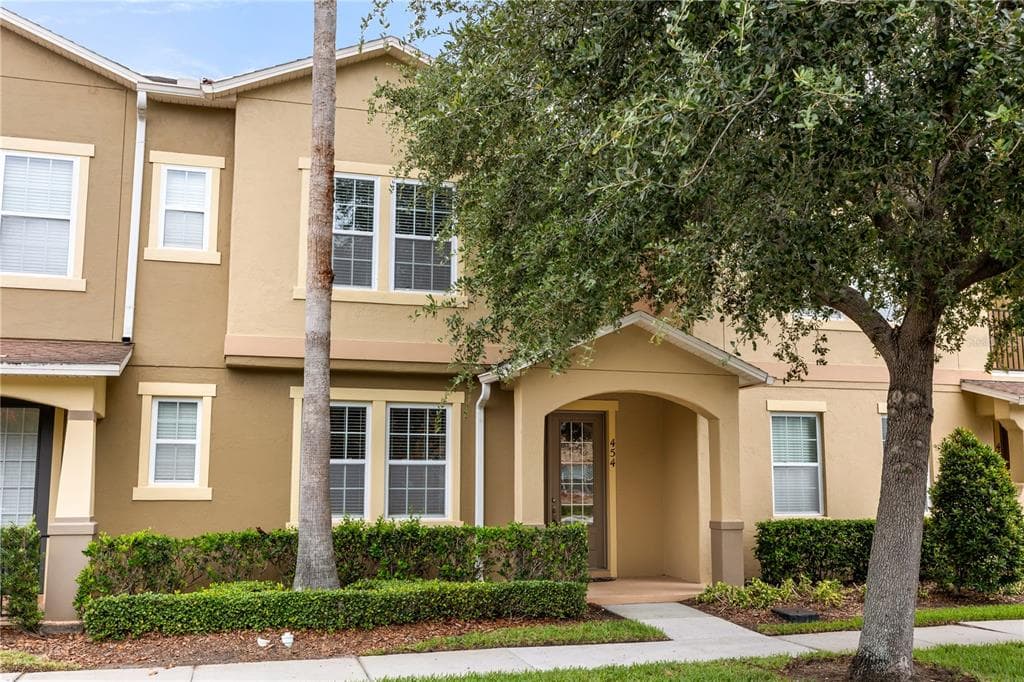 454 ELLIS SQUARE COURT SANFORD, FL 32771