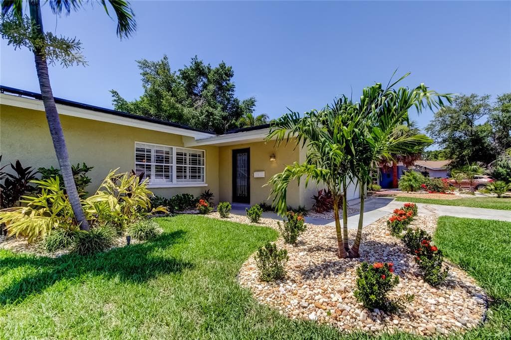 4174 14TH LANE NE ST PETERSBURG, FL 33703