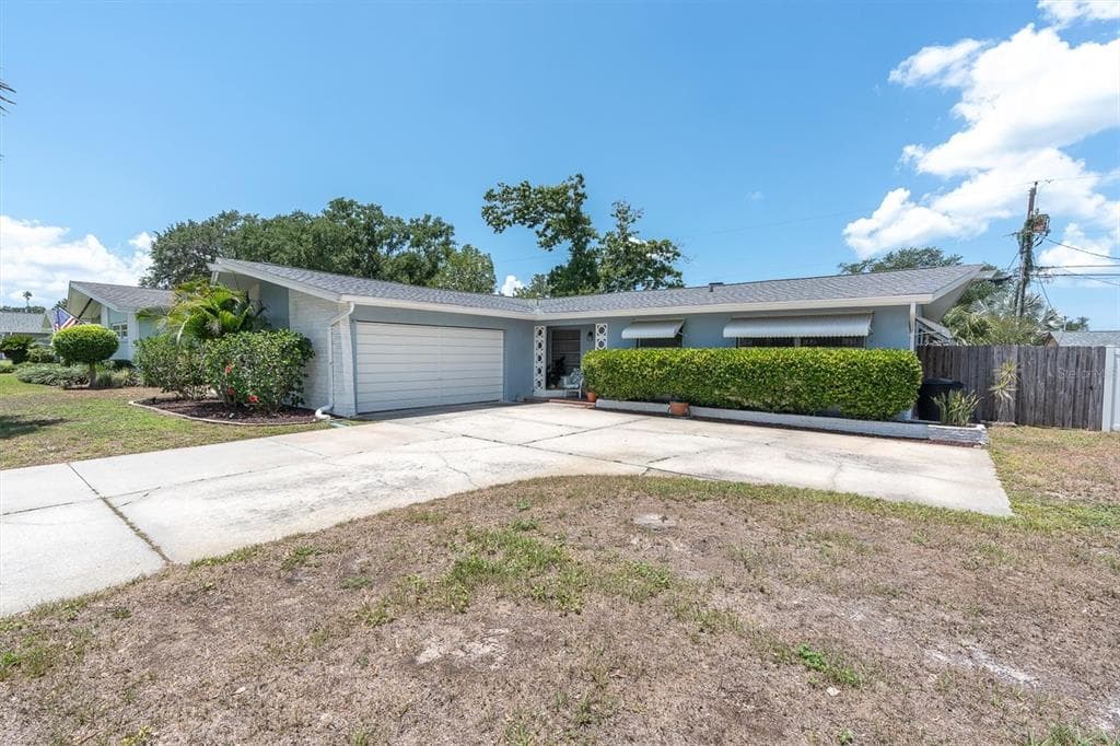 1936 NUGGET DRIVE CLEARWATER, FL 33755