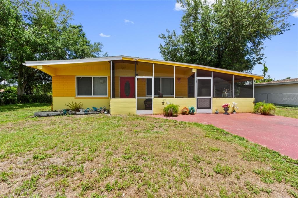 3741 BELL STREET FORT MYERS, FL 33916