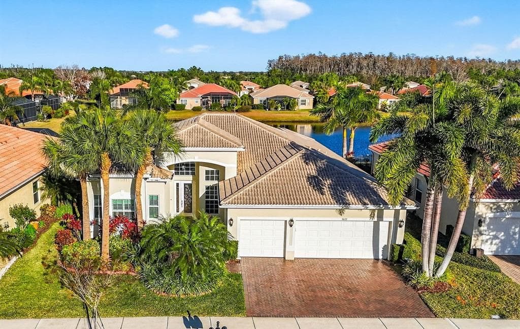 5073 RUBY FLATS DRIVE WIMAUMA, FL 33598