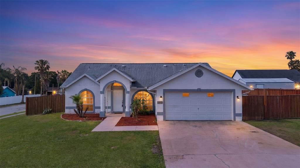 38912 CARR DRIVE ZEPHYRHILLS, FL 33540