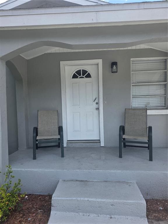 2619 E CHELSEA STREET TAMPA, FL 33610