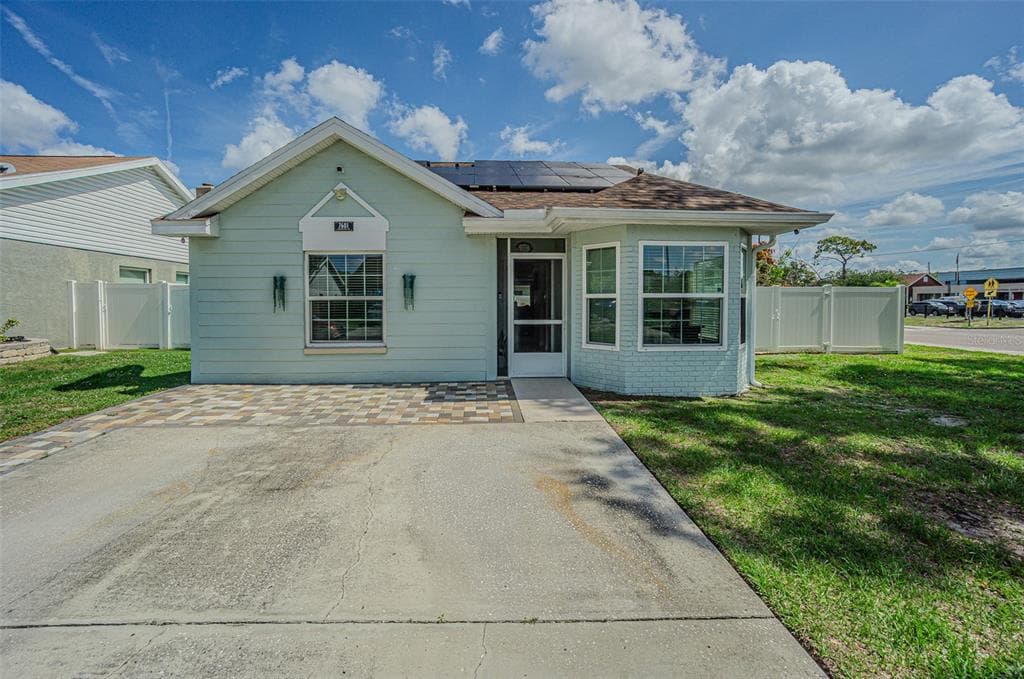 7601 LIMEBURY COURT TAMPA, FL 33625