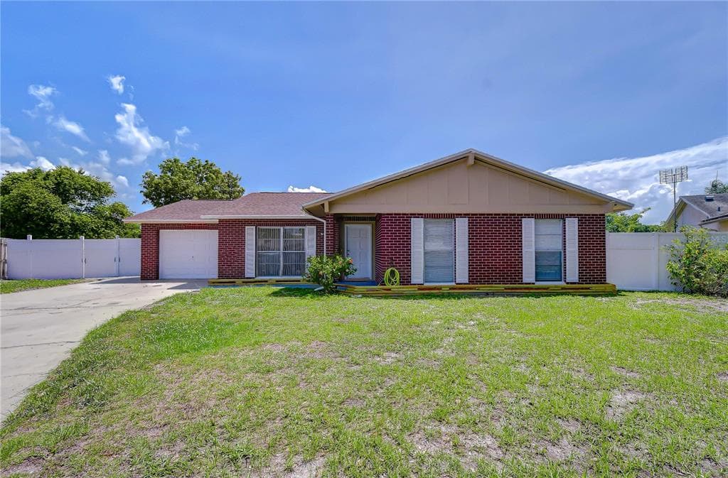 7214 NIA LANE TAMPA, FL 33625