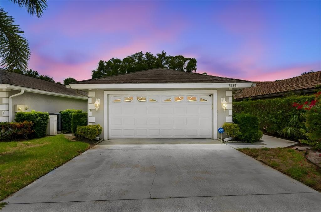 7656 PALM AIRE LANE SARASOTA, FL 34243