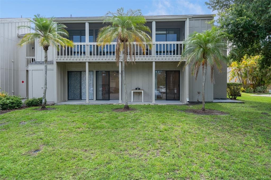 2220 BAHIA VISTA STREET UNIT G4 SARASOTA, FL 34239