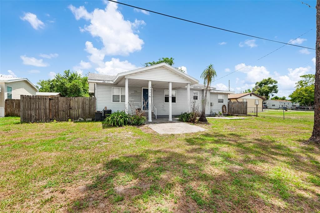 39014 KIRKLAND DRIVE ZEPHYRHILLS, FL 33542