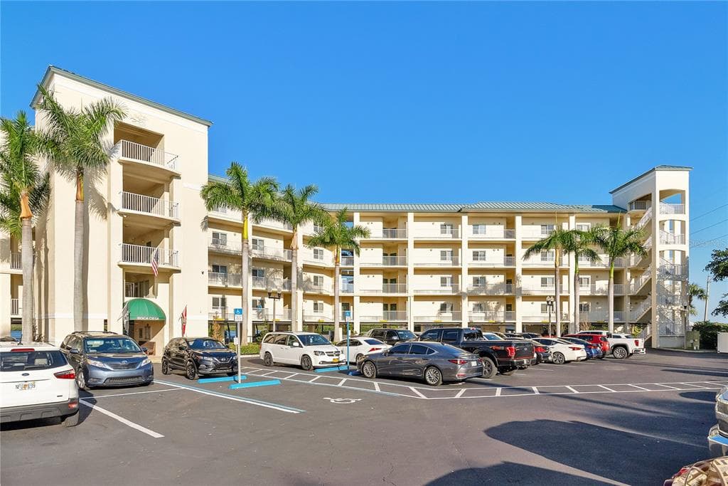 8800 BAY PINES BOULEVARD UNIT 102 ST PETERSBURG, FL 33709
