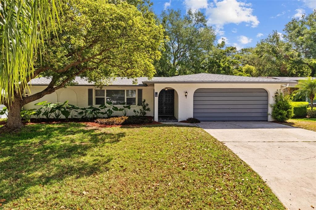 1905 ORO COURT CLEARWATER, FL 33764