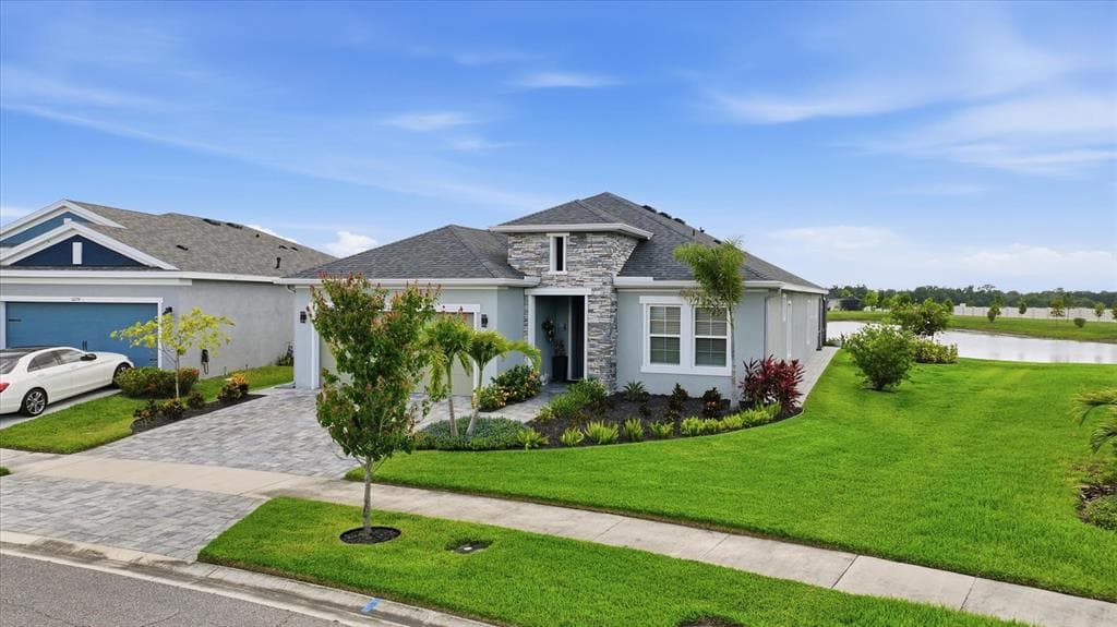 6230 ROADSTEAD COURT APOLLO BEACH, FL 33572
