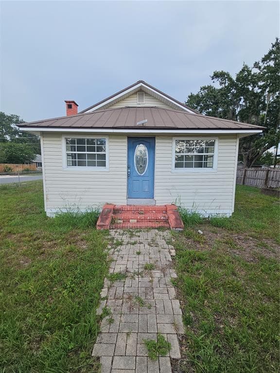 220 DIXIE HIGHWAY AUBURNDALE, FL 33823