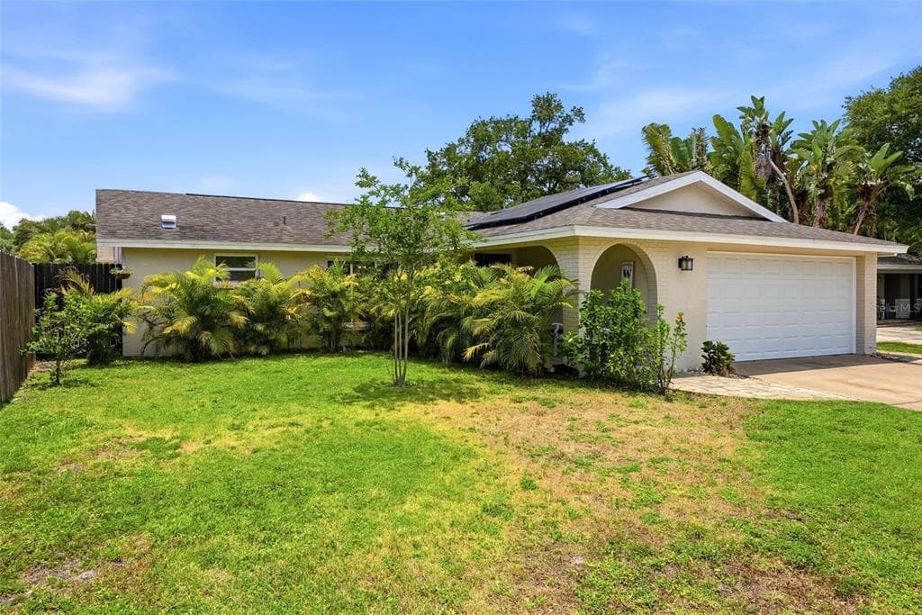 11994 107TH COURT LARGO, FL 33778