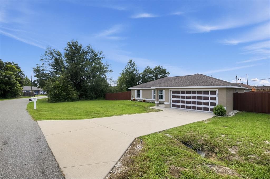 176 JUNIPER LOOP CIRCLE OCALA, FL 34480