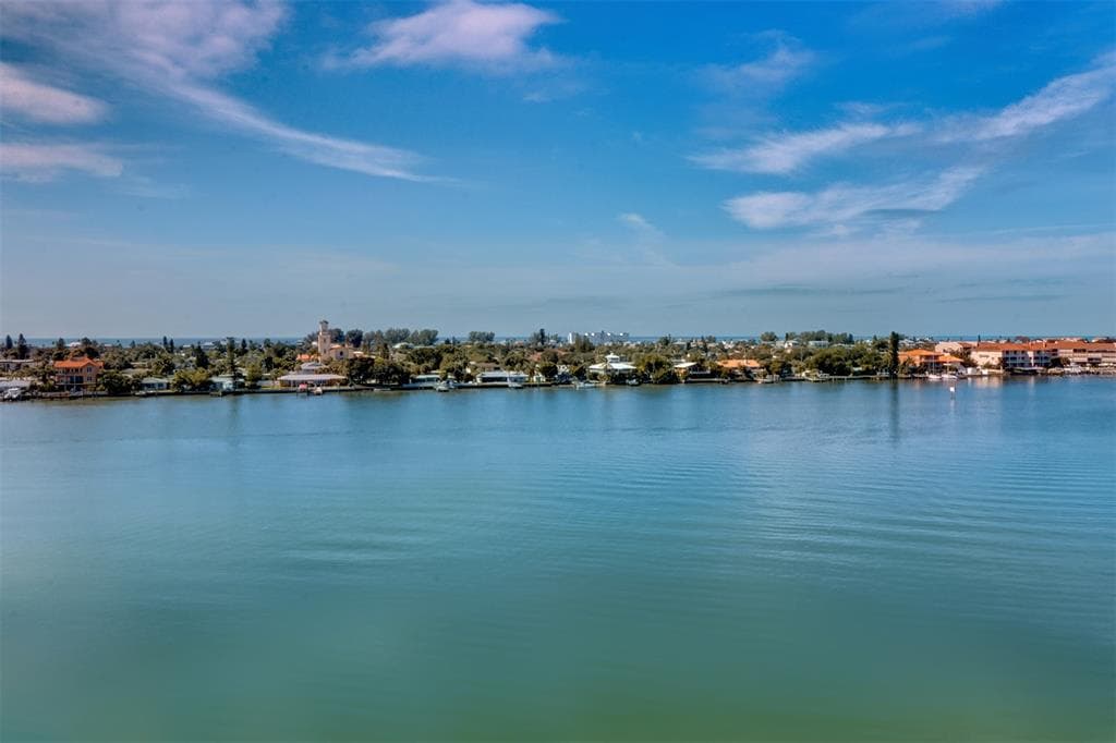 7974 SAILBOAT KEY BOULEVARD S UNIT 701 SOUTH PASADENA, FL 33707