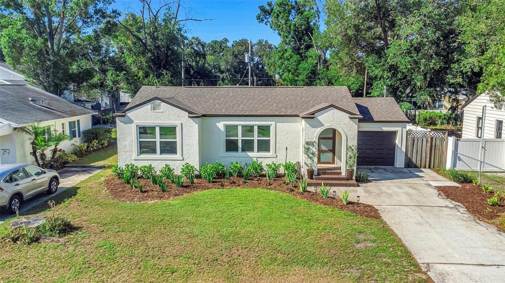 908 W CANDLEWOOD AVENUE TAMPA, FL 33603