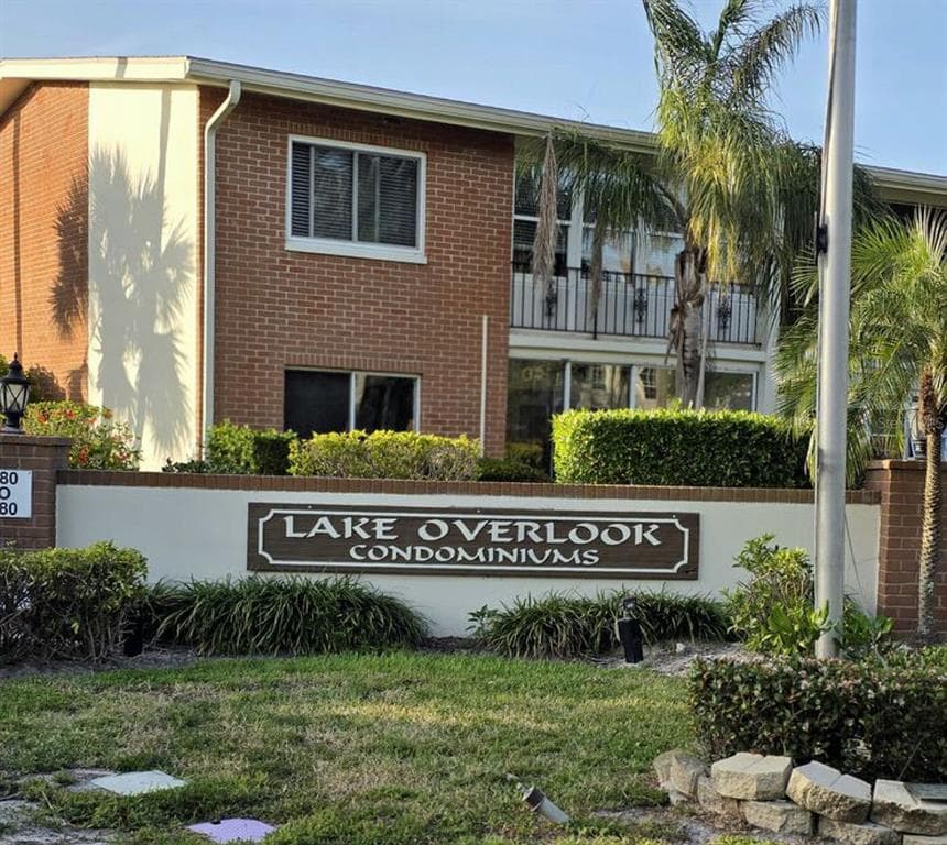 4580 OVERLOOK DRIVE NE UNIT 187 ST PETERSBURG, FL 33703