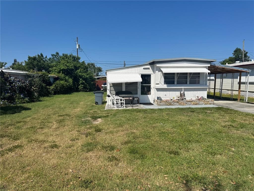 1837 LULLABY DRIVE HOLIDAY, FL 34691