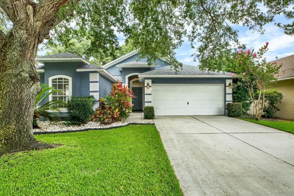 805 STRAW LAKE DRIVE BRANDON, FL 33510