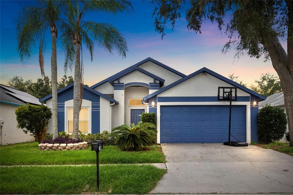 11019 CONNACHT WAY TAMPA, FL 33610
