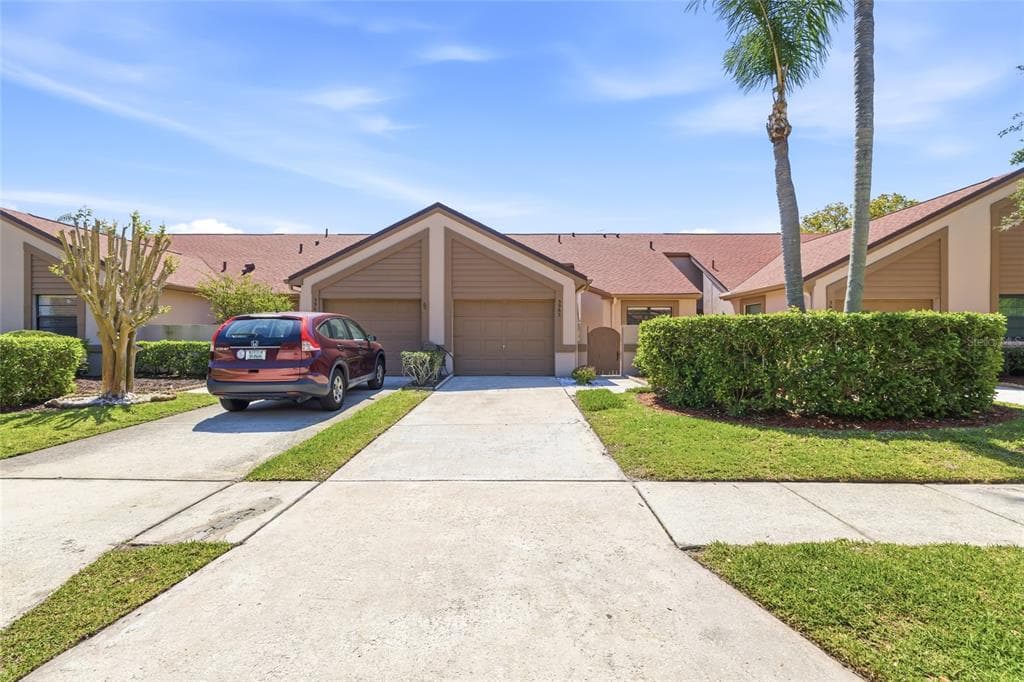 3962 MERMOOR DRIVE PALM HARBOR, FL 34685