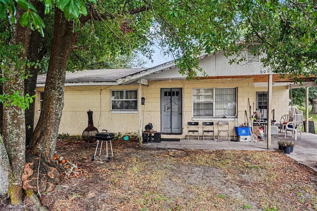 607 2ND AVENUE LAKE WALES, FL 33859