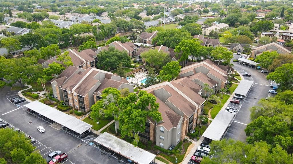 2500 WINDING CREEK BOULEVARD UNIT I205 CLEARWATER, FL 33761