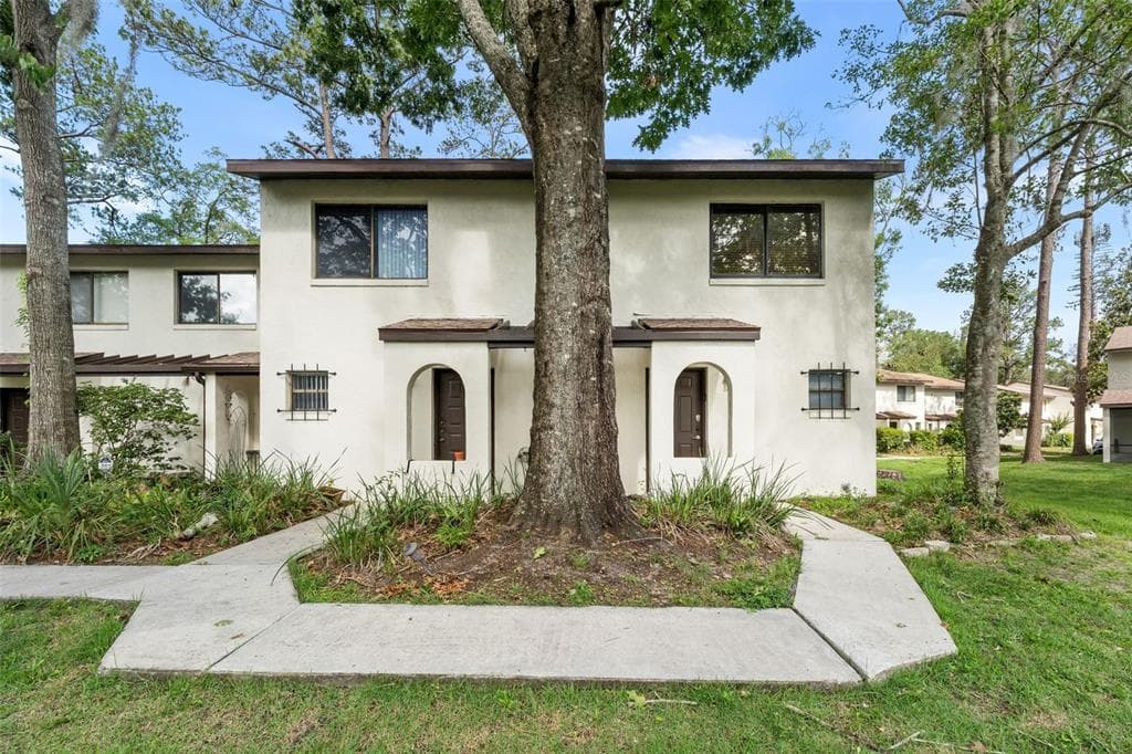 2635 SW 35TH PLACE UNIT 307 GAINESVILLE, FL 32608