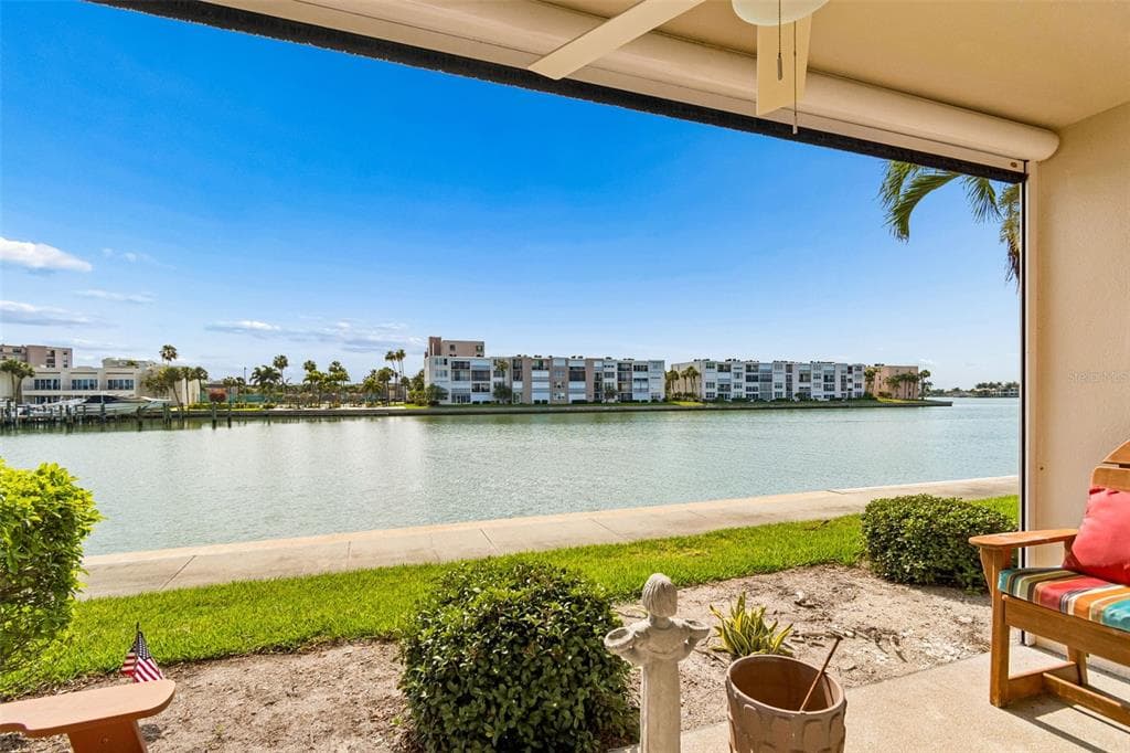 7540 BAY ISLAND DRIVE S UNIT 162 SOUTH PASADENA, FL 33707