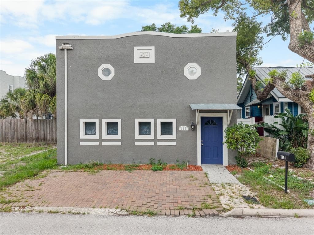 115 W ALLISON COURT TAMPA, FL 33603