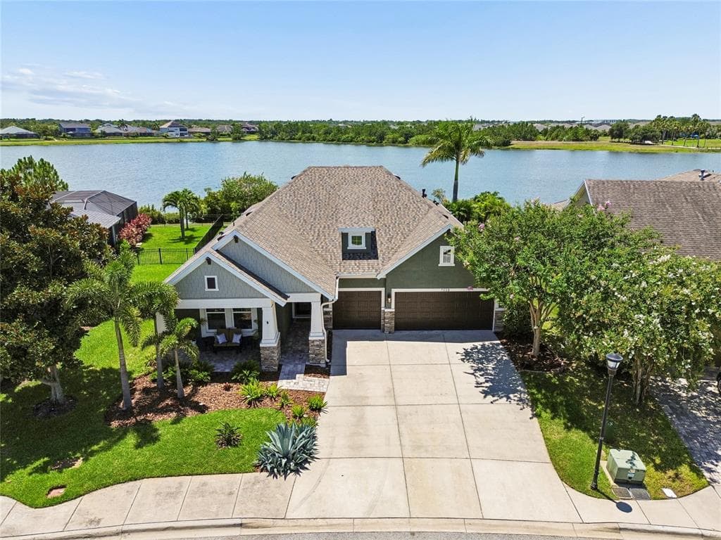 7223 HOURGLASS DRIVE APOLLO BEACH, FL 33572