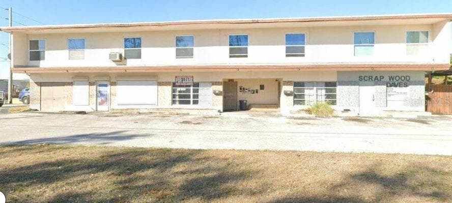 2440 25TH STREET N Apt 2 ST PETERSBURG, FL 33713
