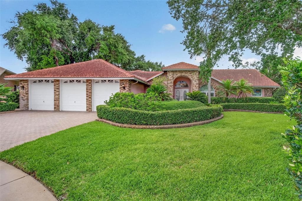 14286 SUNSHINE COURT LARGO, FL 33774
