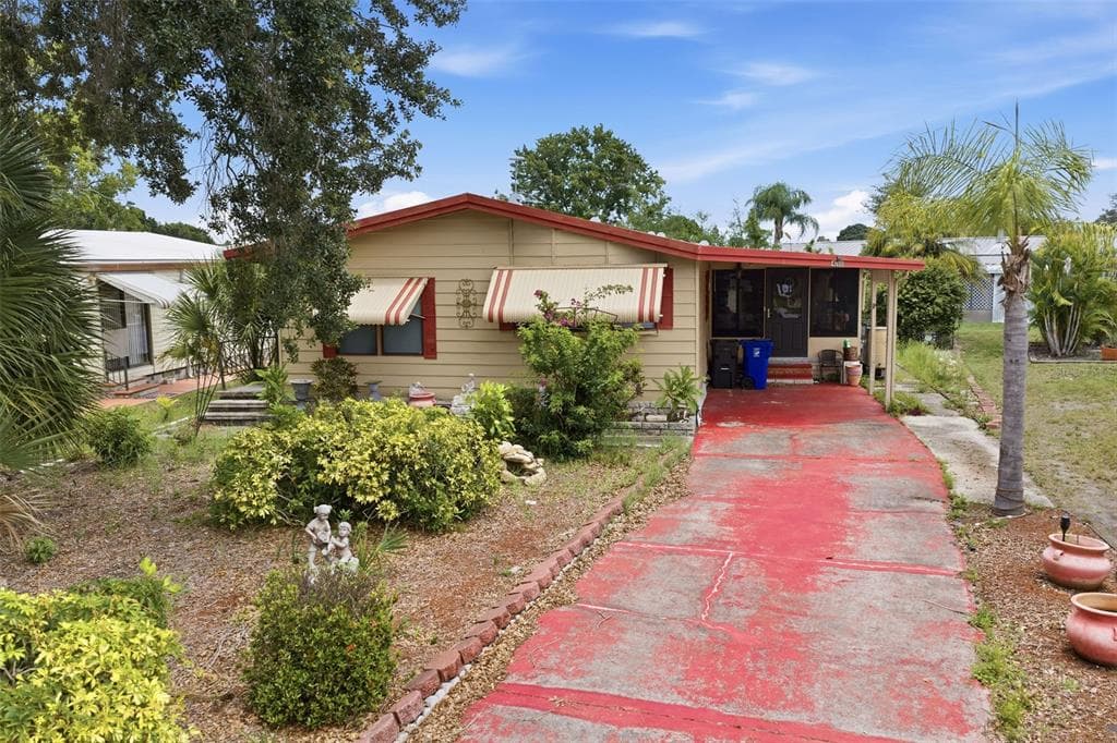 410 DOLPHIN DRIVE S OLDSMAR, FL 34677