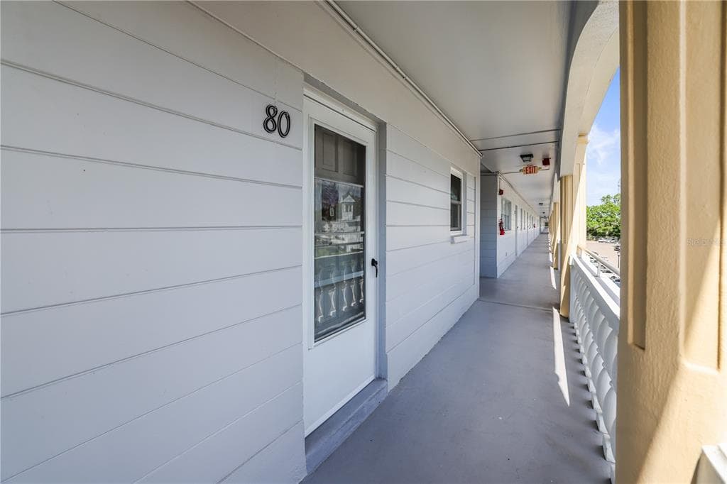2460 FRANCISCAN DRIVE UNIT 80 CLEARWATER, FL 33763