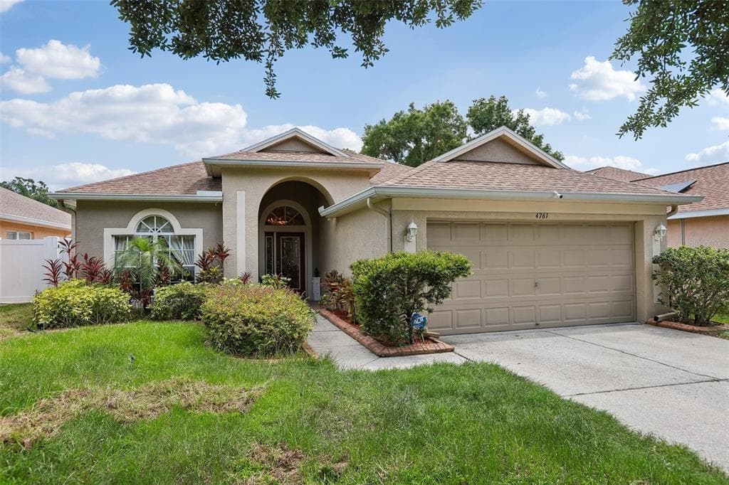 4761 WHISPERING WIND AVENUE TAMPA, FL 33614
