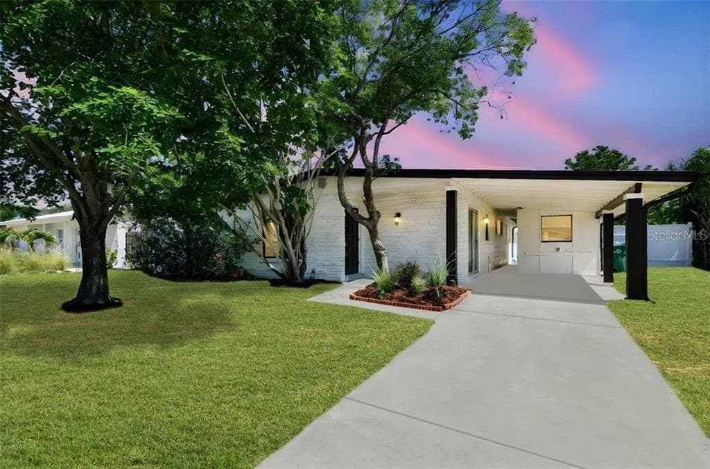 6551 S WEST SHORE CIRCLE TAMPA, FL 33616