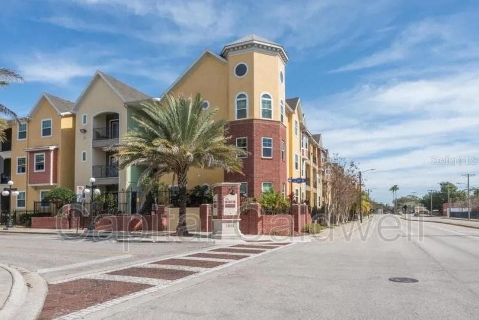 1910 E PALM AVENUE UNIT 11213 TAMPA, FL 33605