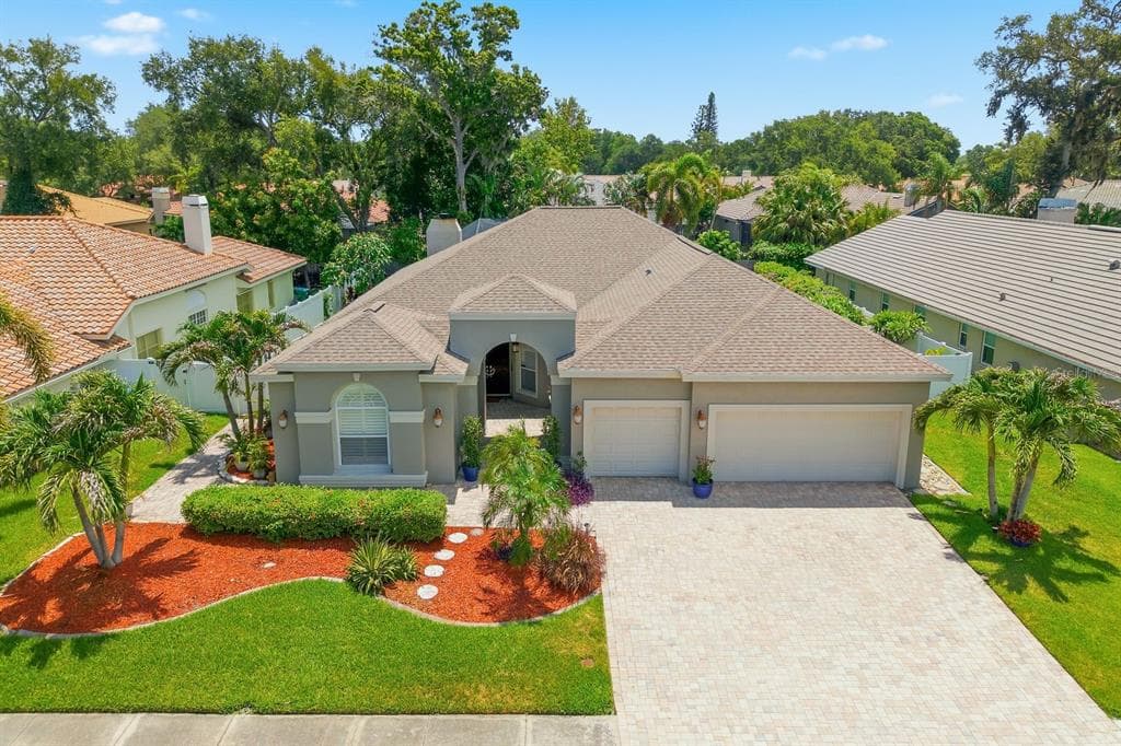 141 OLD OAK CIRCLE PALM HARBOR, FL 34683