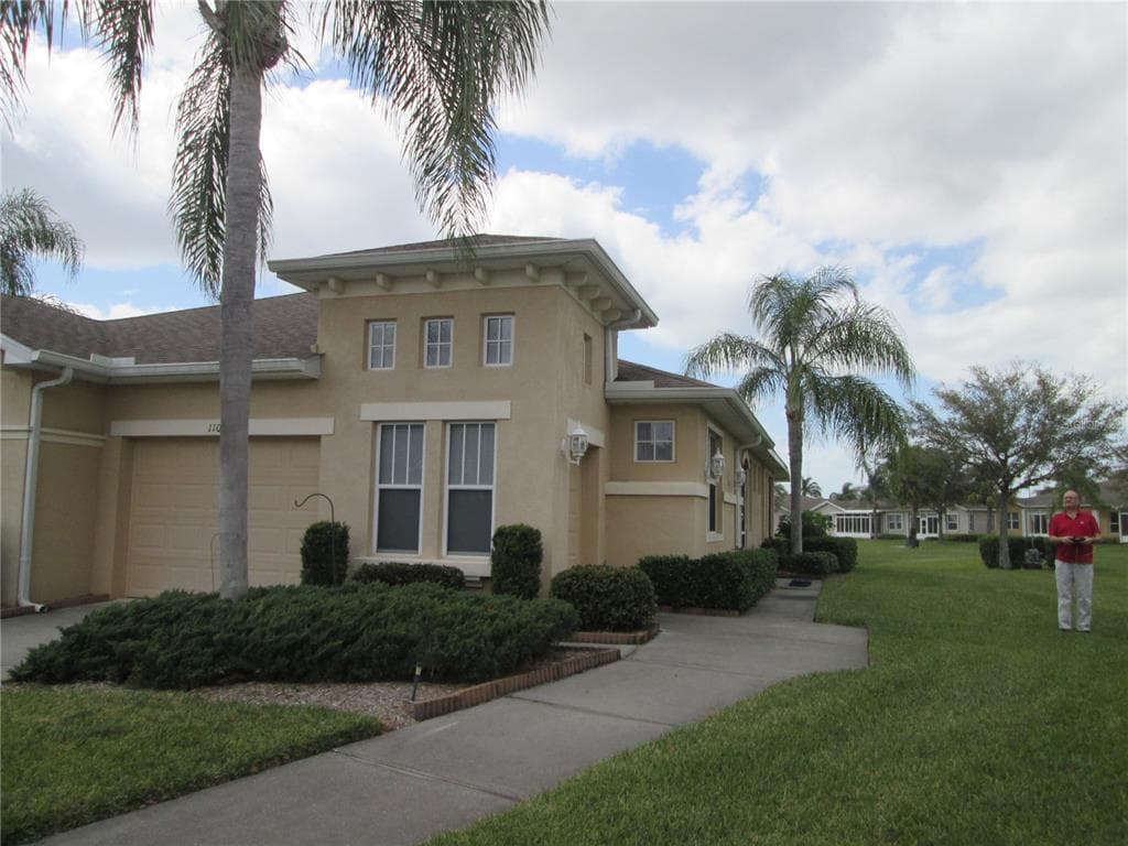 1106 JAMESON GREENS DRIVE SUN CITY CENTER, FL 33573