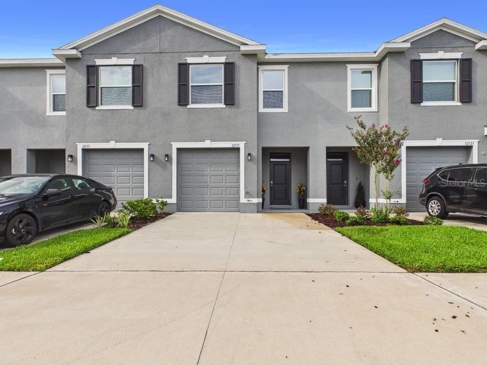 32519 WELLING BLADE LOOP WESLEY CHAPEL, FL 33545