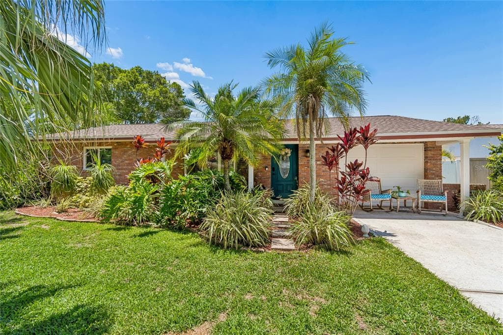 11120 105TH AVENUE LARGO, FL 33778