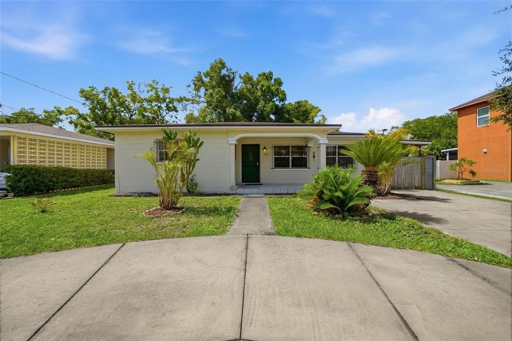 3004 W GRAY STREET TAMPA, FL 33609