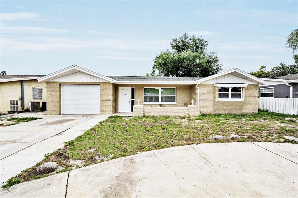 10910 BRIDLETON ROAD PORT RICHEY, FL 34668