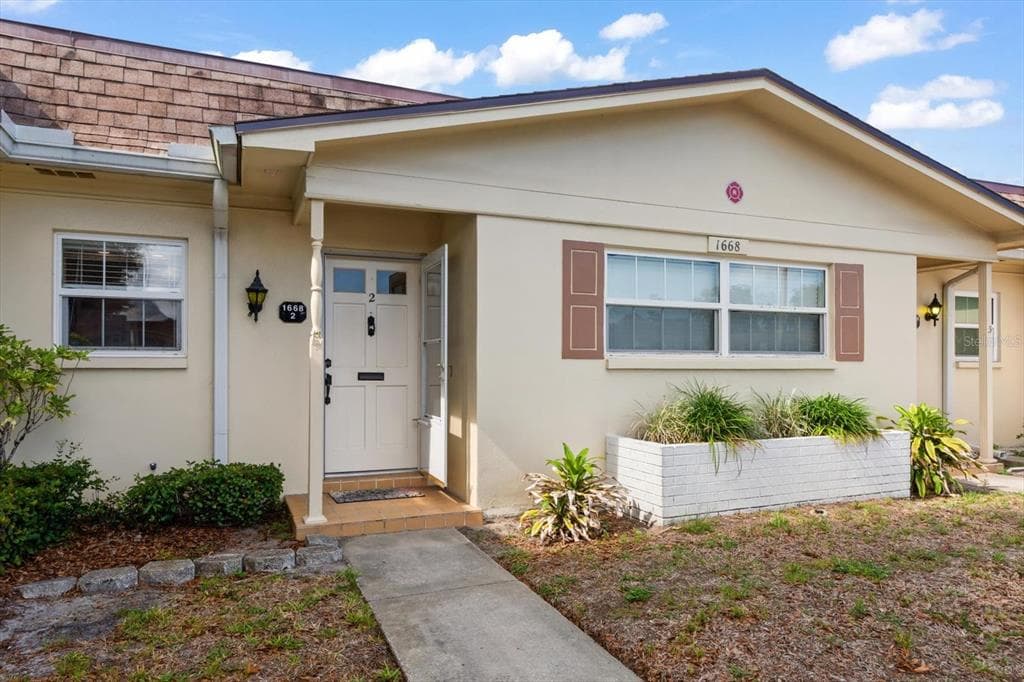 1668 S LAKE AVENUE UNIT 2 CLEARWATER, FL 33756