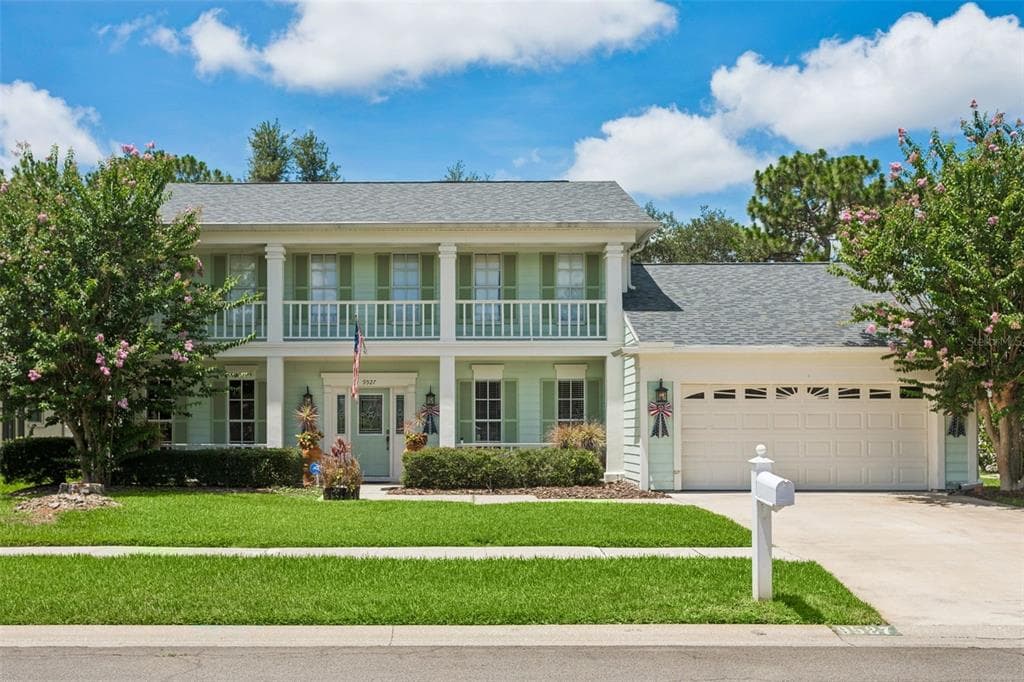 9527 NORCHESTER CIRCLE TAMPA, FL 33647