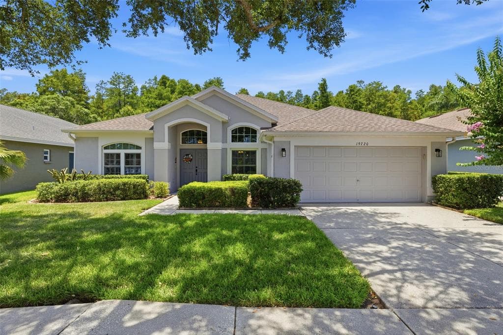 19720 MORDEN BLUSH DRIVE LUTZ, FL 33558