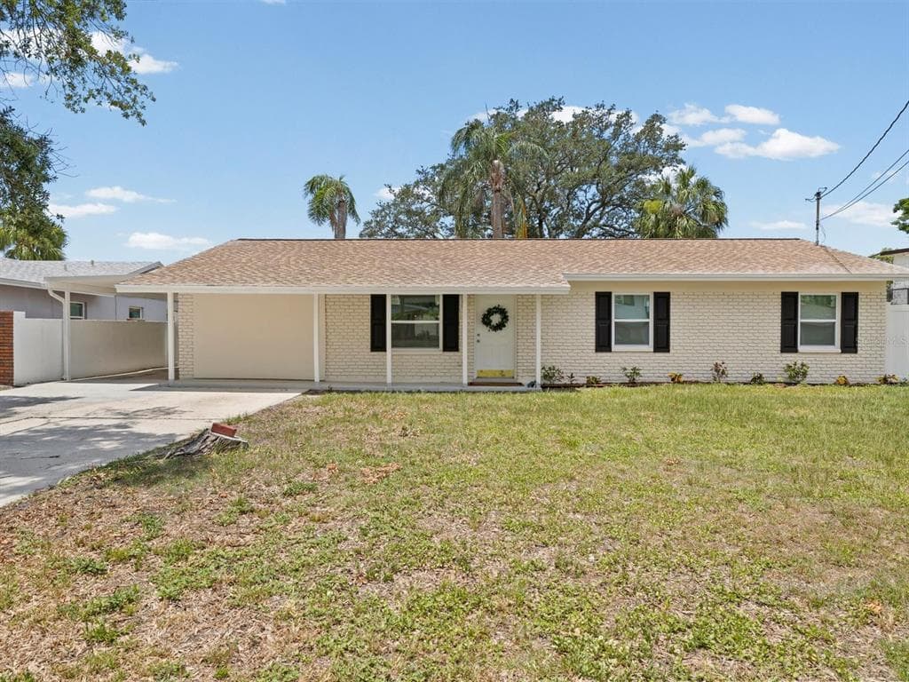 4928 SHETLAND AVENUE TAMPA, FL 33615